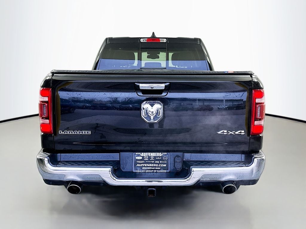 2019 RAM 1500 Laramie Crew Cab 4x4 5'7' Box