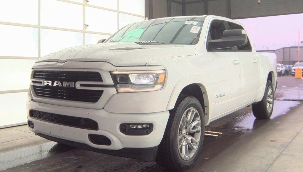 2021 RAM 1500 Laramie Crew Cab 4x4 5'7' Box