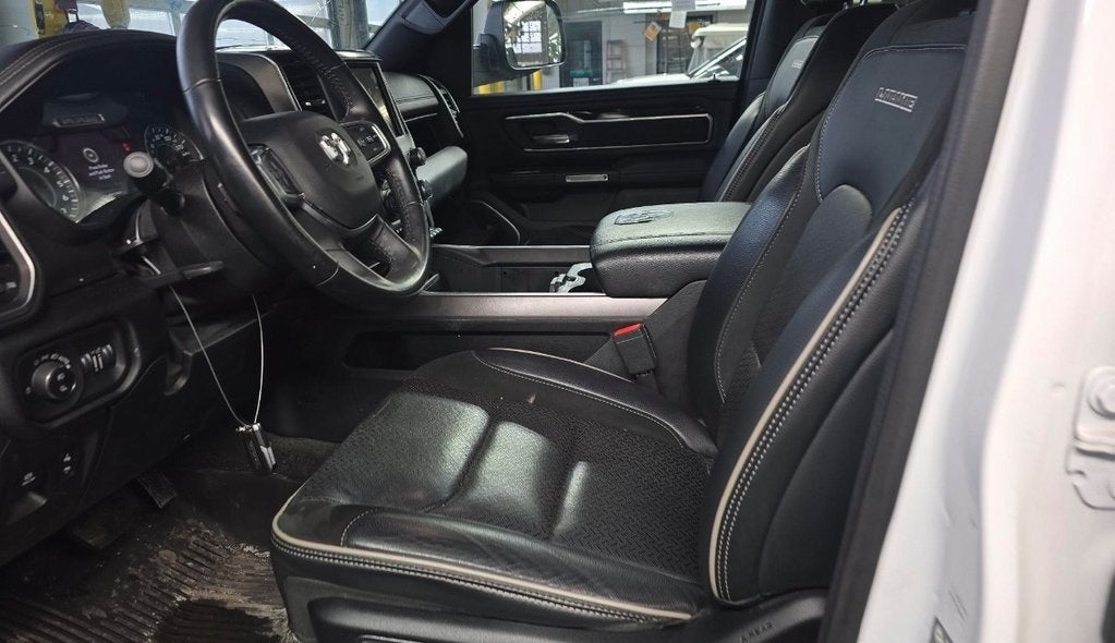 2021 RAM 1500 Laramie Crew Cab 4x4 5'7' Box