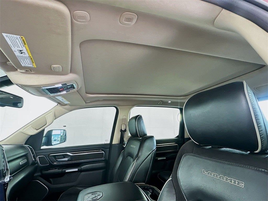 2019 RAM 1500 Laramie Crew Cab 4x4 5'7' Box