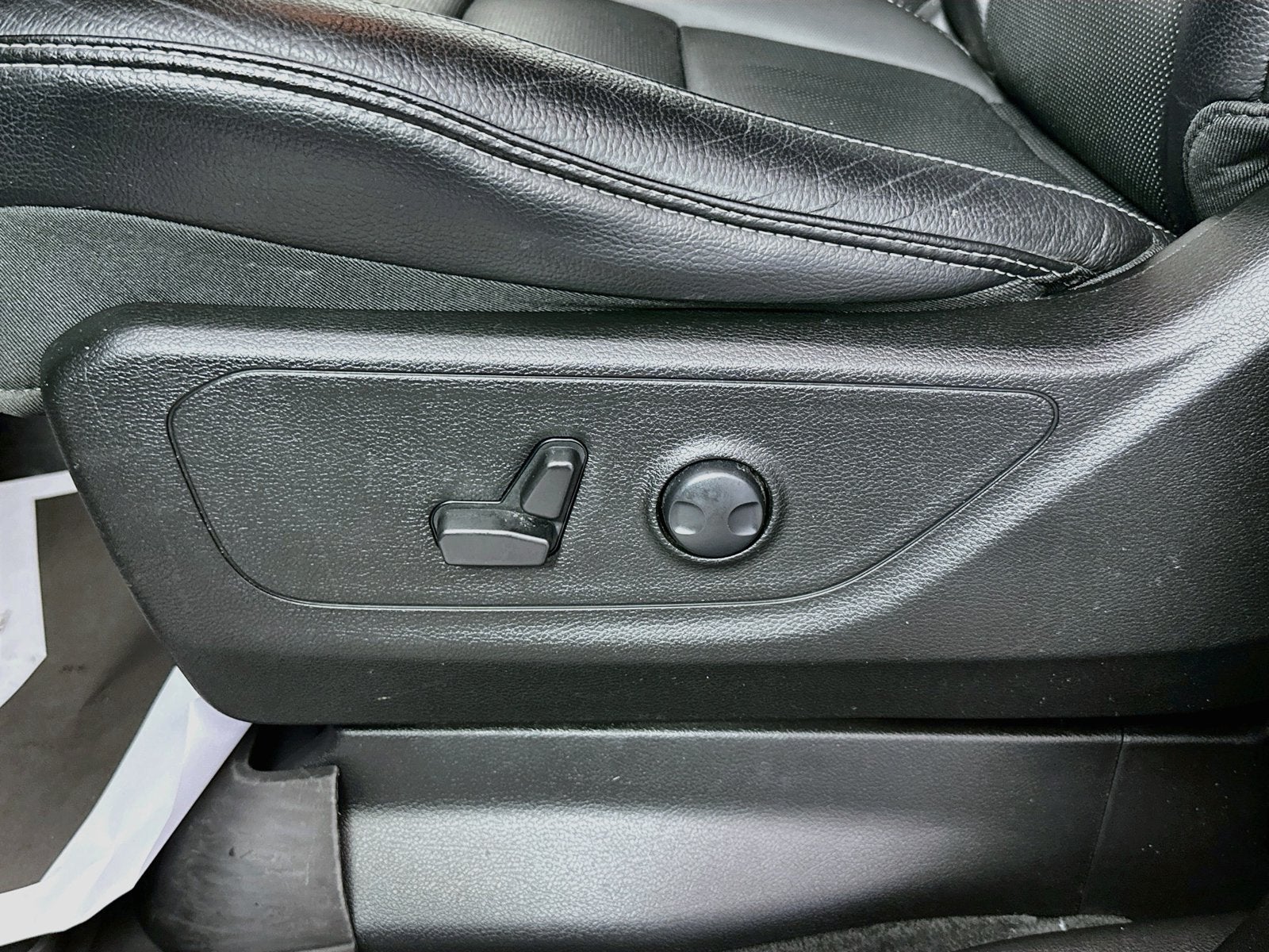 2023 RAM 1500 Rebel Crew Cab 4x4 5'7' Box