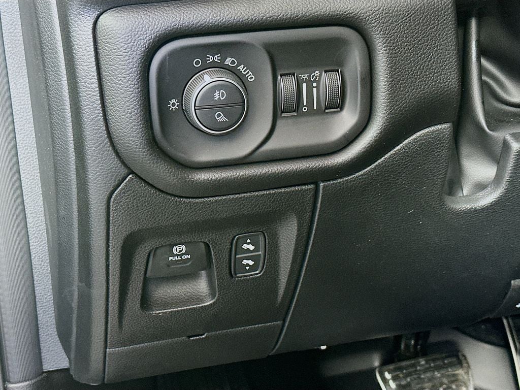 2026 RAM Ram 1500 RAM 1500 RHO CREW CAB 4X4 5'7' BOX