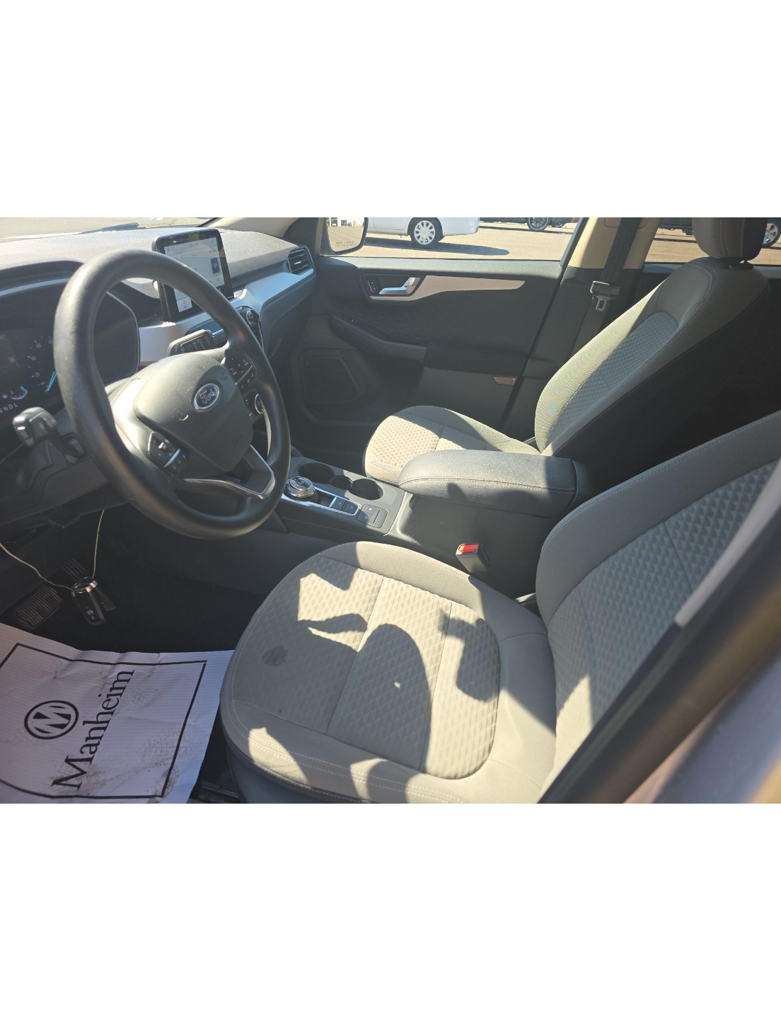 2020 Ford Escape SE