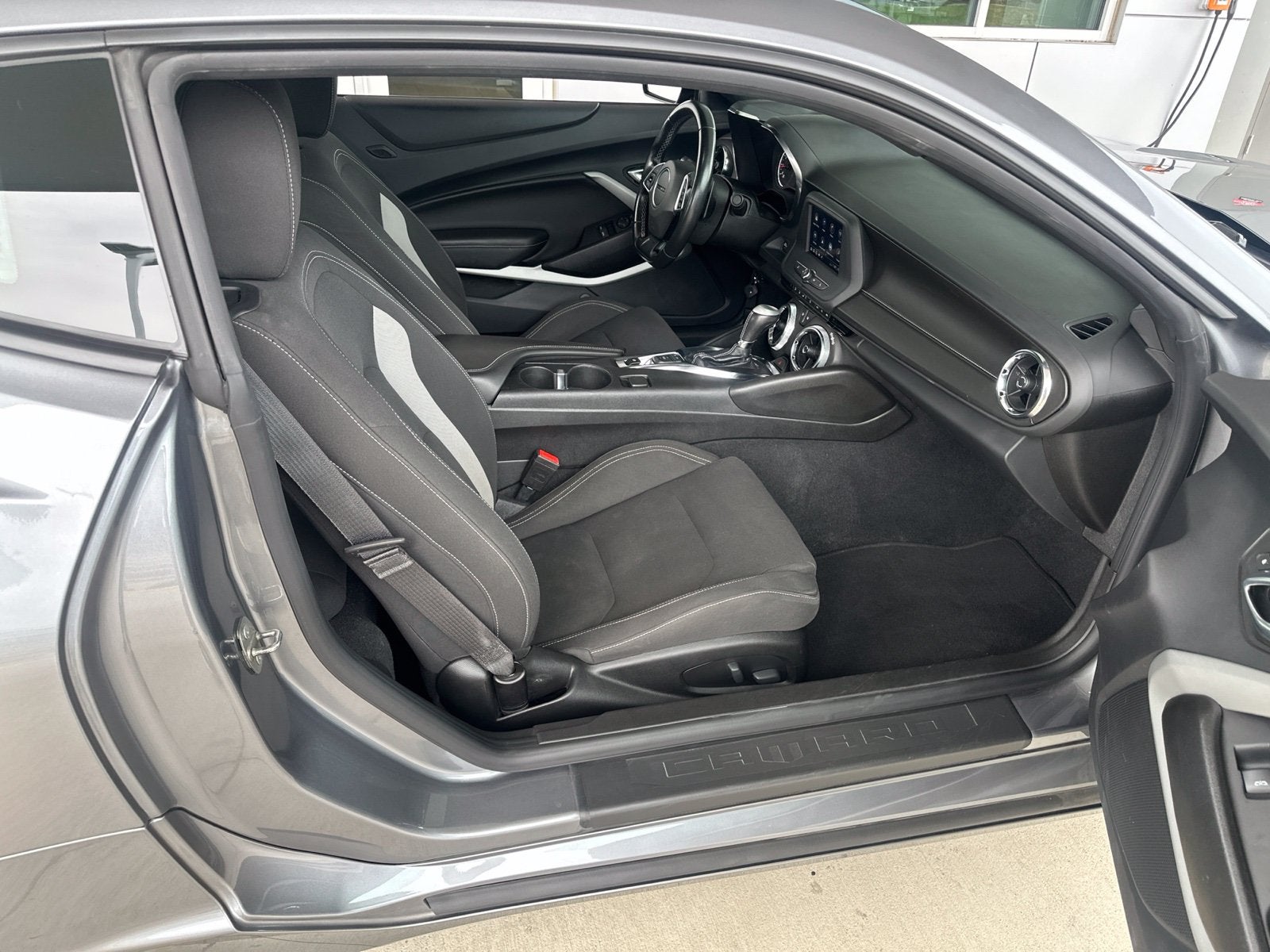 2022 Chevrolet Camaro RWD Coupe 1LT