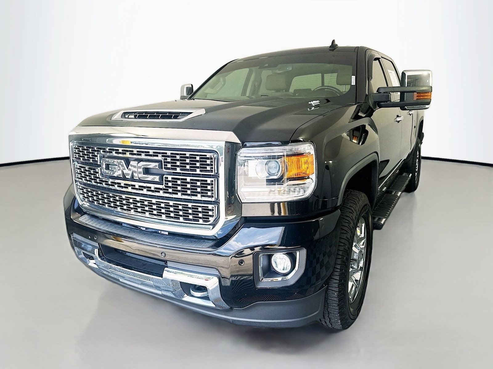 2019 GMC Sierra 2500HD Denali