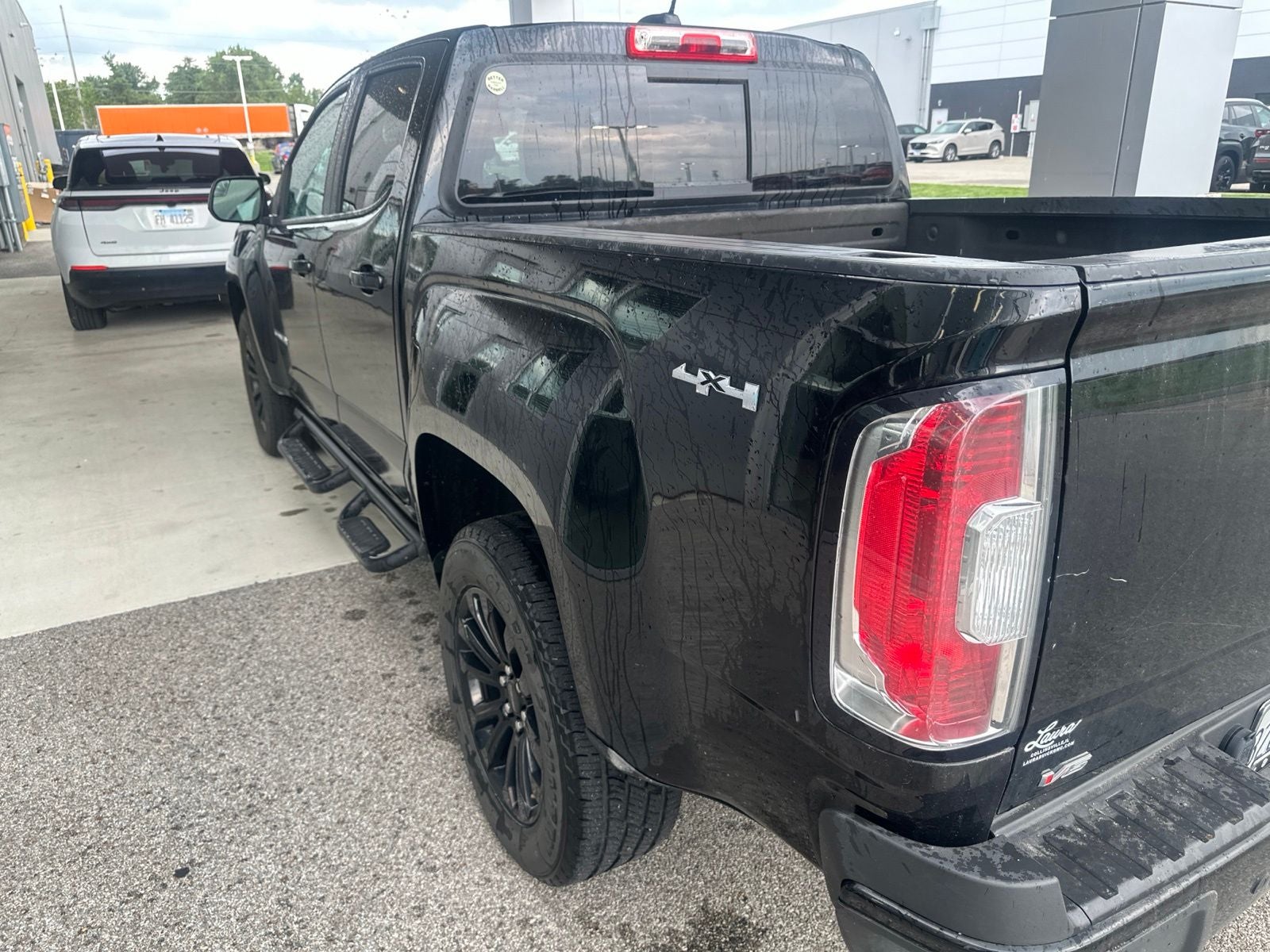 2022 GMC Canyon 4WD Crew Cab Short Box Elevation