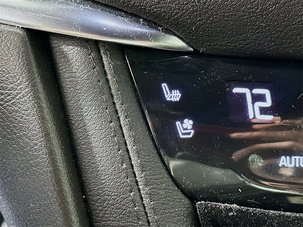 2020 Cadillac XT5 AWD Sport