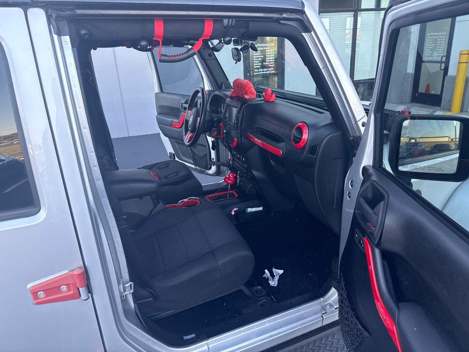 2011 Jeep Wrangler Unlimited Sahara