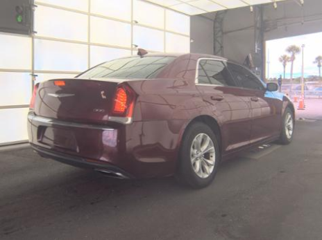 2016 Chrysler 300 Limited