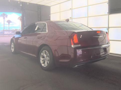 2016 Chrysler 300 Limited