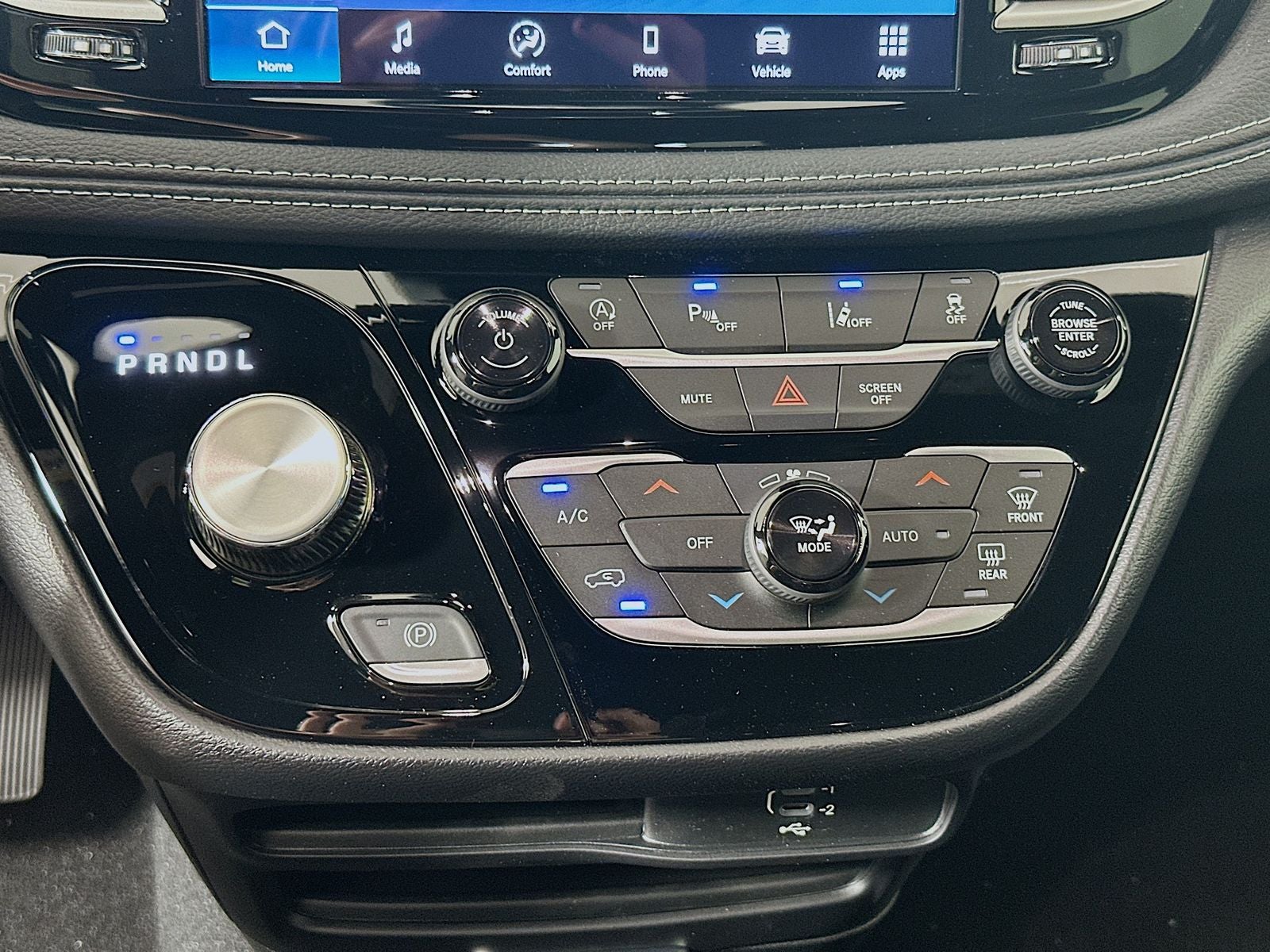 2027 Chrysler Pacifica PACIFICA SELECT