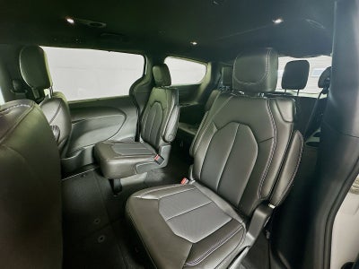 2027 Chrysler Pacifica PACIFICA SELECT