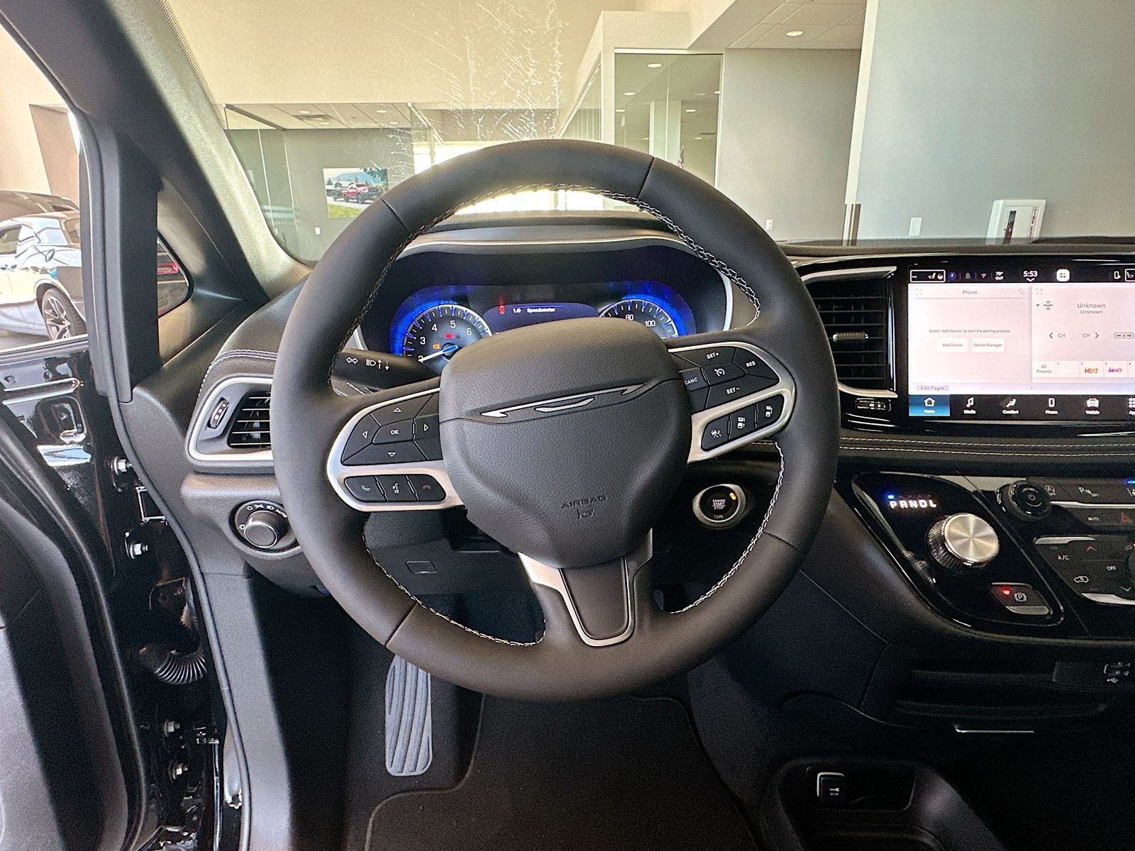 2027 Chrysler Pacifica PACIFICA SELECT
