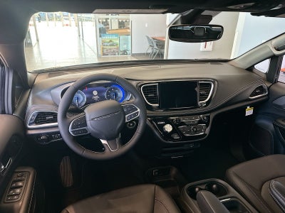 2027 Chrysler Pacifica PACIFICA SELECT