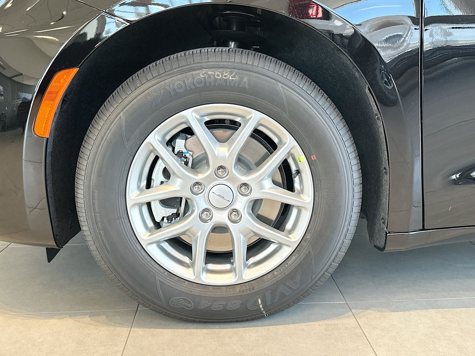 2027 Chrysler Pacifica PACIFICA SELECT