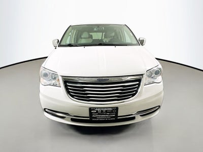 2014 Chrysler Town & Country Limited