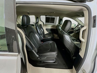 2021 Chrysler Pacifica Hybrid Touring L