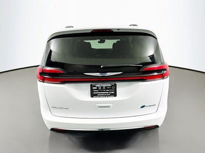 2021 Chrysler Pacifica Hybrid Touring L