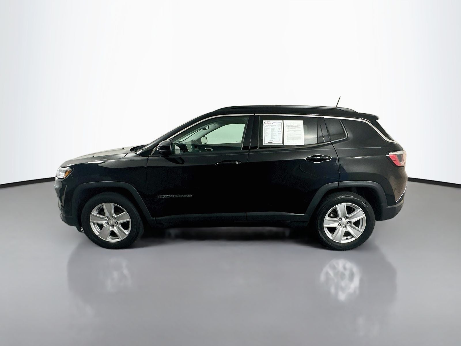 2022 Jeep Compass Latitude FWD