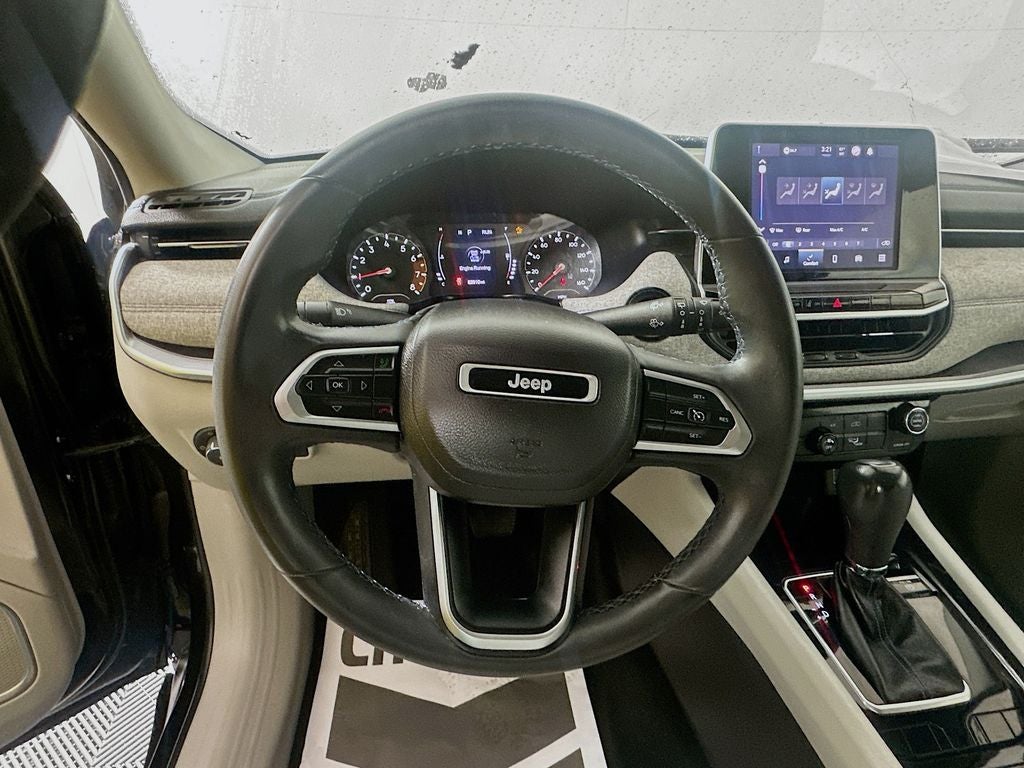 2022 Jeep Compass Latitude FWD