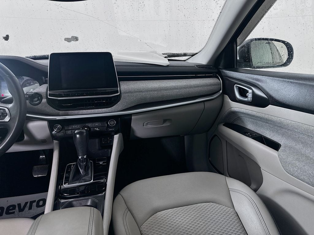 2022 Jeep Compass Latitude FWD