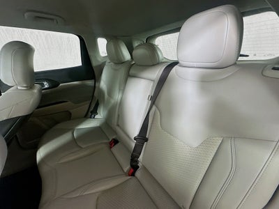 2022 Jeep Compass Latitude FWD