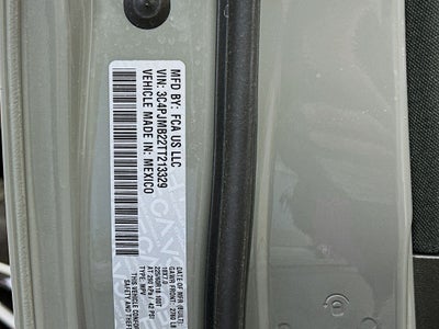 2026 Jeep Cherokee CHEROKEE LAREDO 4X4