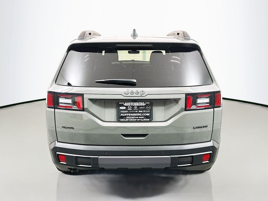 2026 Jeep Cherokee CHEROKEE LAREDO 4X4