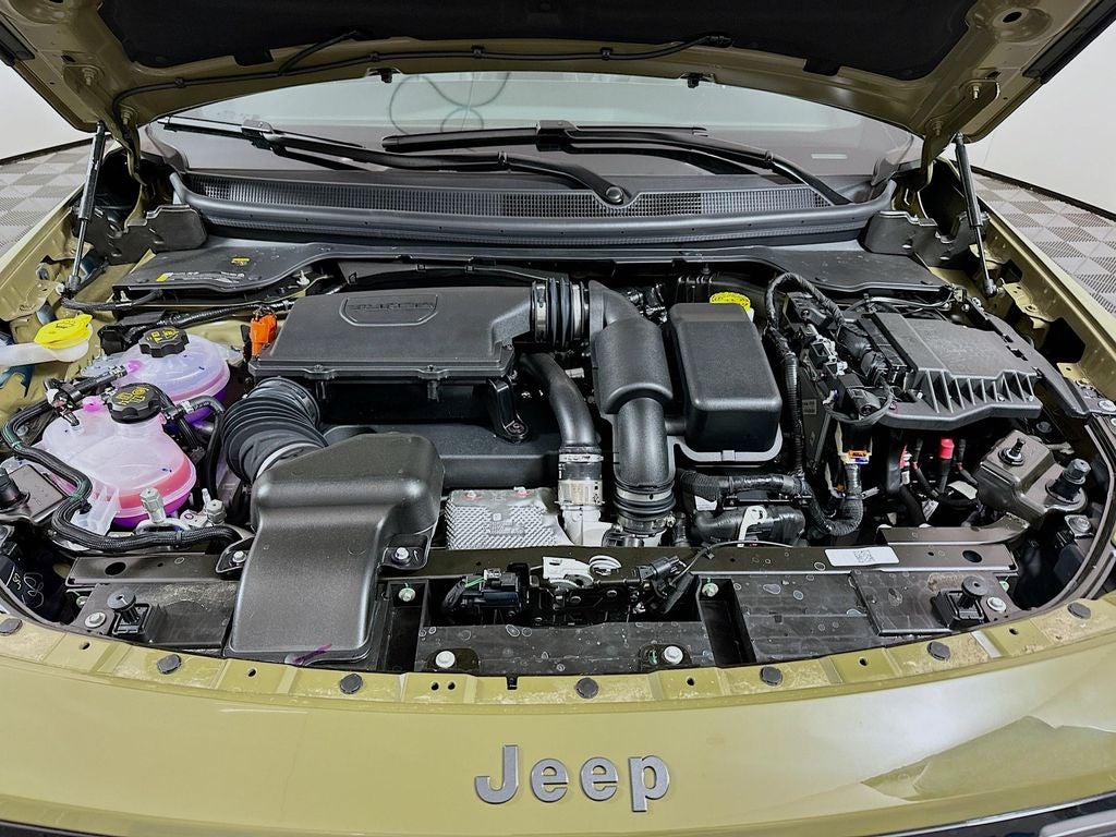 2026 Jeep Cherokee CHEROKEE LAREDO 4X4