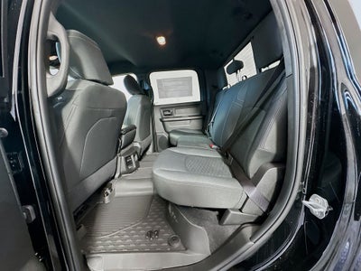 2026 RAM Ram 2500 RAM 2500 BLACK EXPRESS CREW CAB 4X4 6'4' BOX