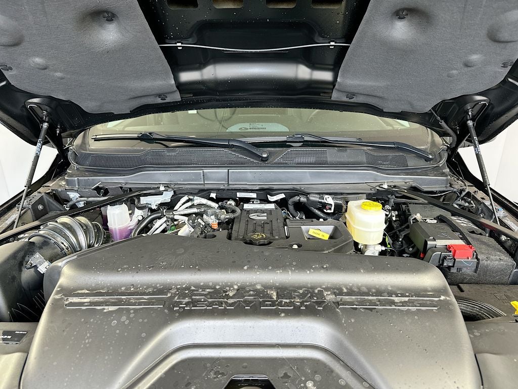 2026 RAM Ram 2500 RAM 2500 BLACK EXPRESS CREW CAB 4X4 6'4' BOX