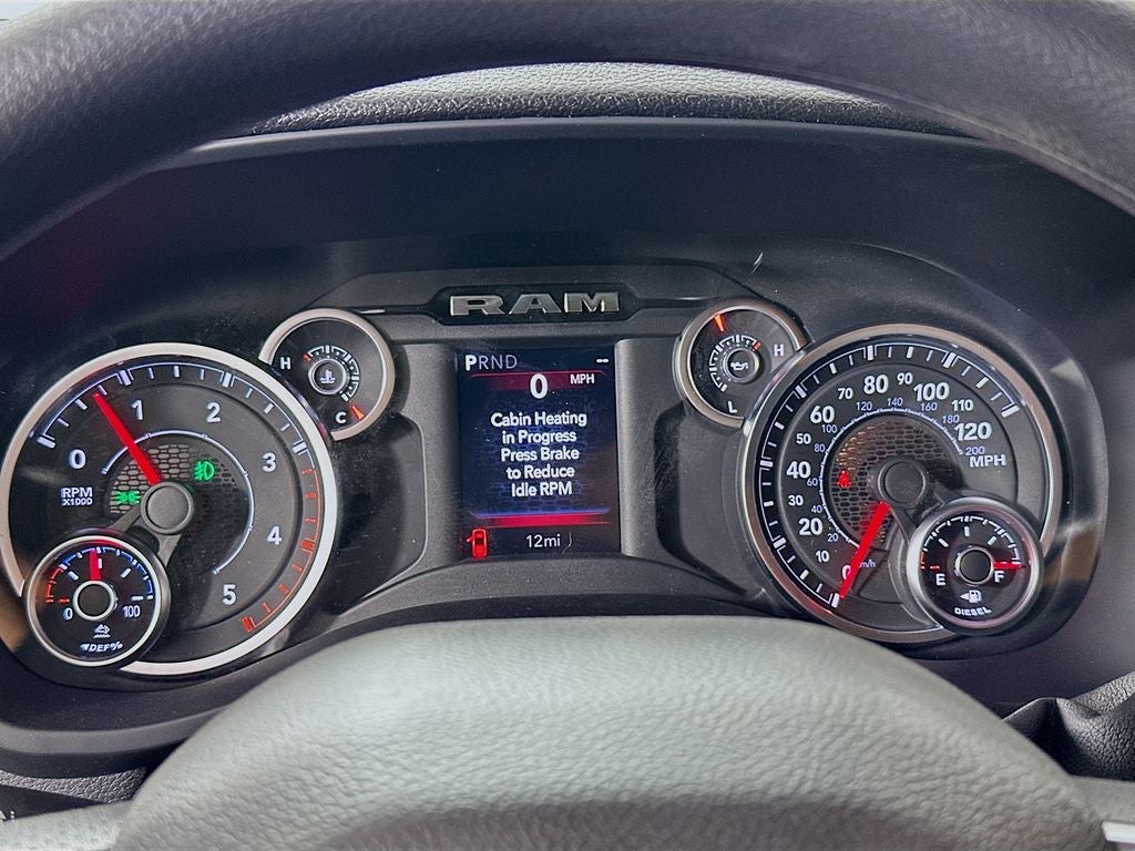 2026 RAM Ram 2500 RAM 2500 BLACK EXPRESS CREW CAB 4X4 6'4' BOX