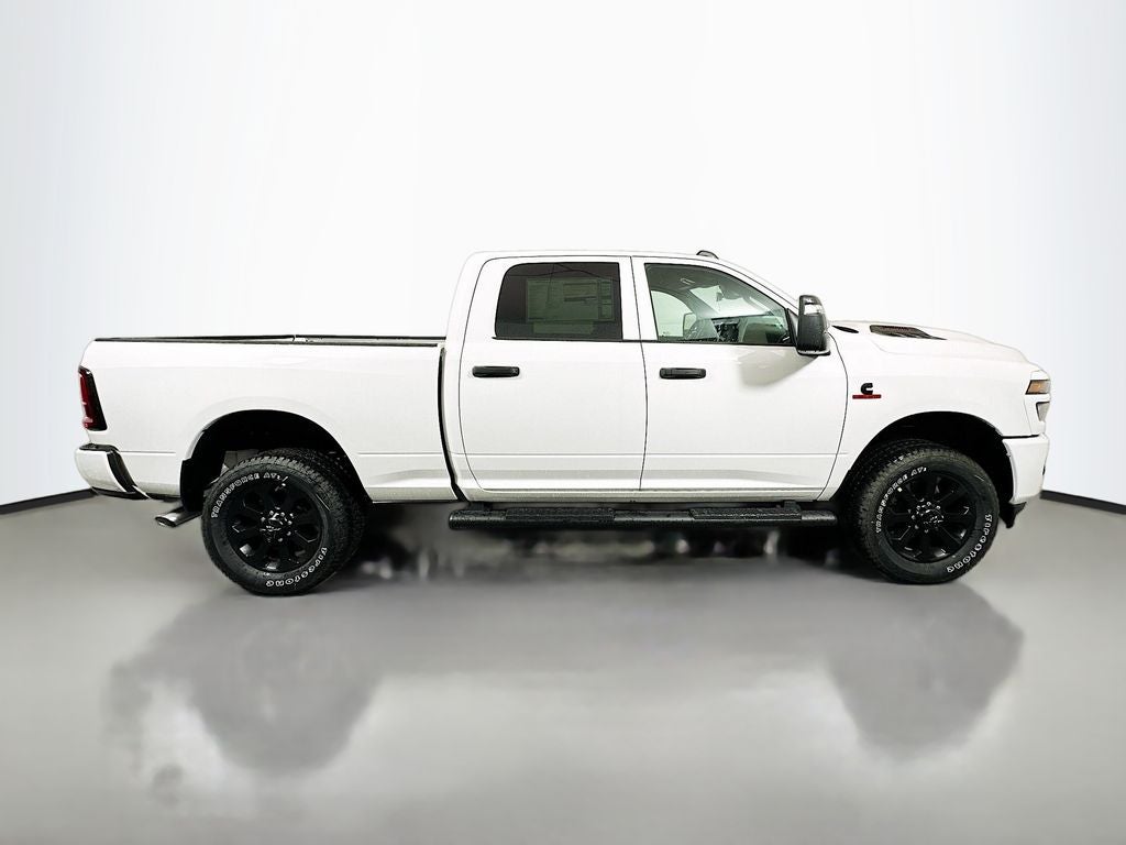 2026 RAM Ram 2500 RAM 2500 BLACK EXPRESS CREW CAB 4X4 6'4' BOX