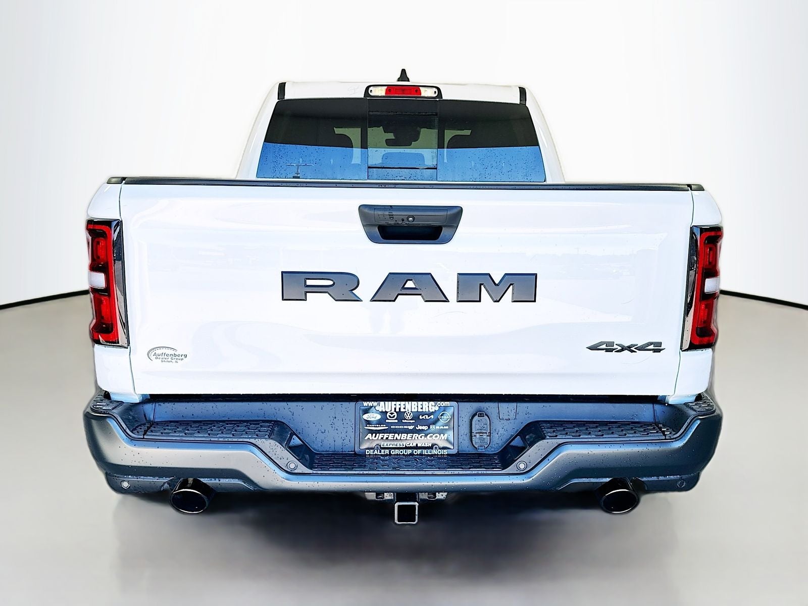 2026 RAM Ram 1500 RAM 1500 WARLOCK CREW CAB 4X4 5'7' BOX