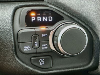 2026 RAM 1500 RAM 1500 EXPRESS CREW CAB 4X4 5'7' BOX