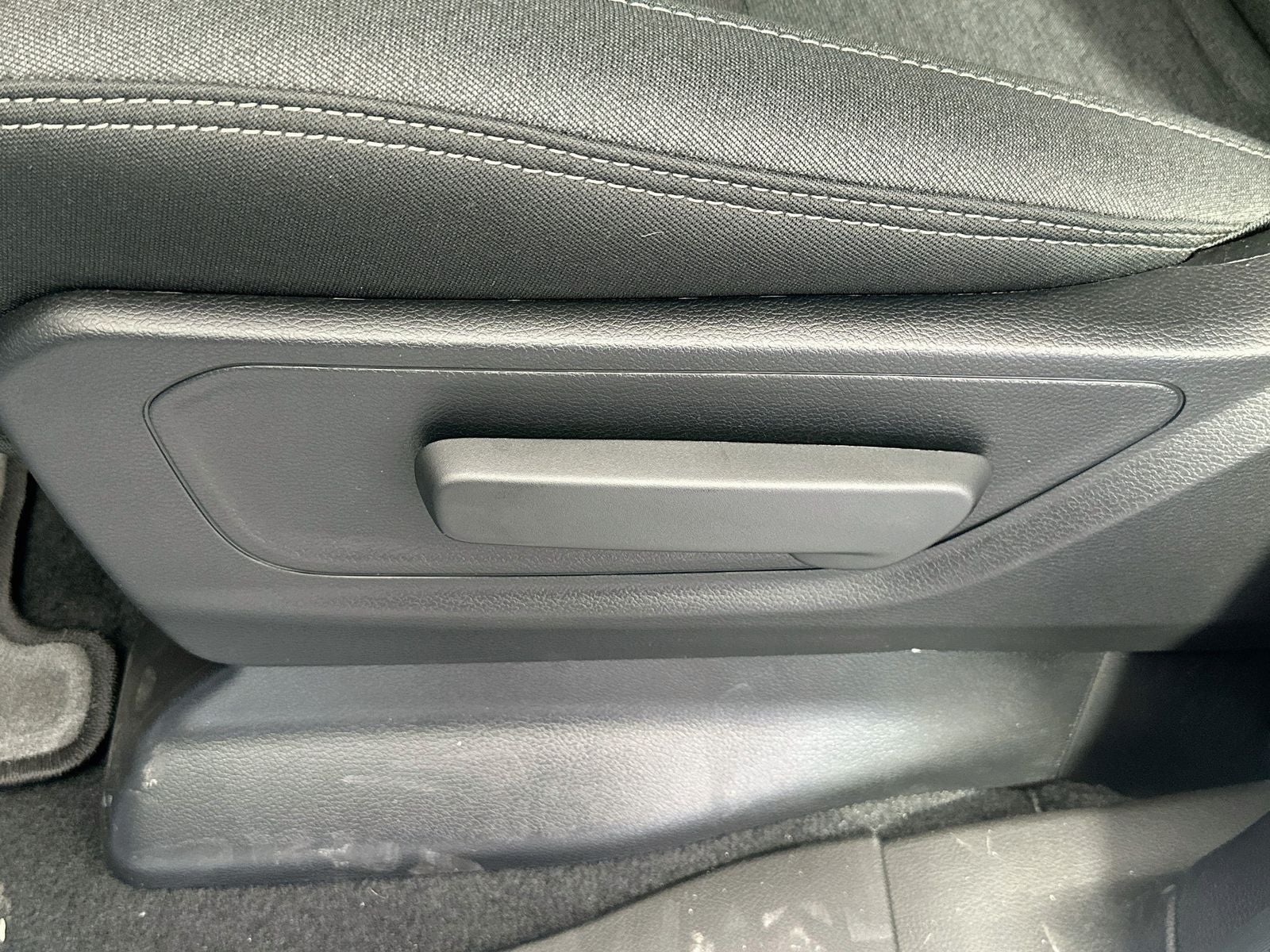 2026 RAM 1500 RAM 1500 EXPRESS CREW CAB 4X4 5'7' BOX