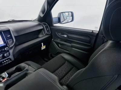 2026 RAM 1500 RAM 1500 EXPRESS CREW CAB 4X4 5'7' BOX