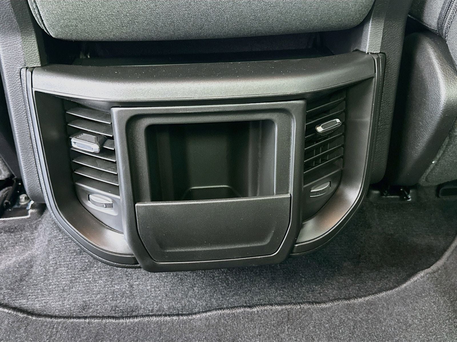 2026 RAM 1500 RAM 1500 EXPRESS CREW CAB 4X4 5'7' BOX