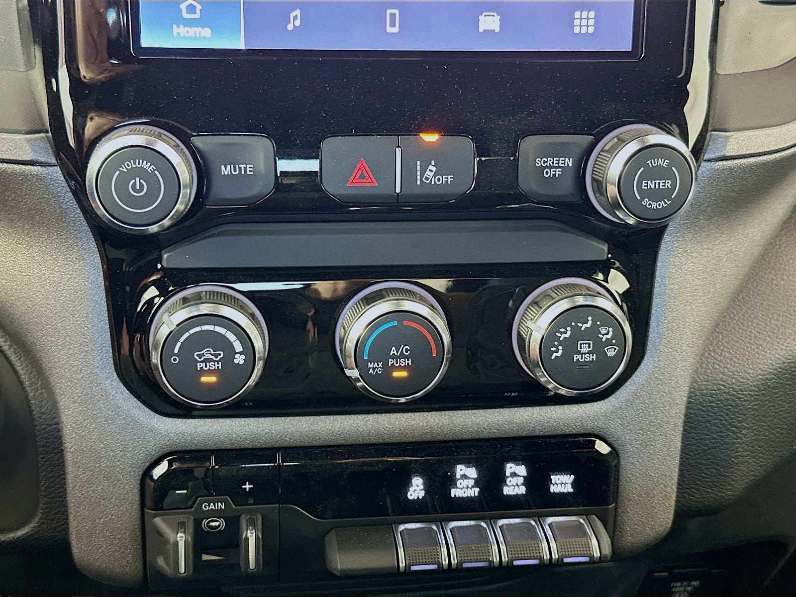 2026 RAM Ram 1500 RAM 1500 WARLOCK CREW CAB 4X4 5'7' BOX