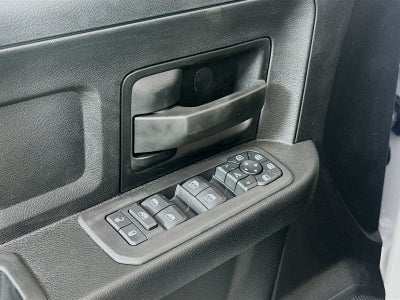 2026 RAM Ram 2500 RAM 2500 BLACK EXPRESS CREW CAB 4X4 6'4' BOX