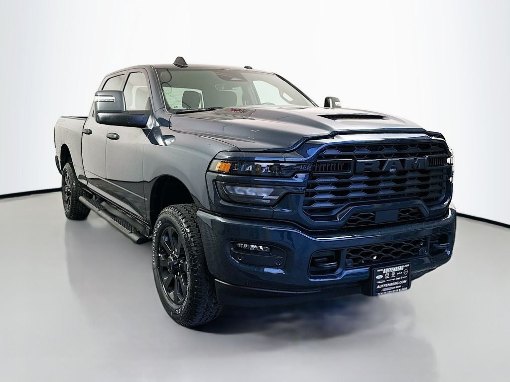 2026 RAM Ram 2500 RAM 2500 BLACK EXPRESS CREW CAB 4X4 6'4' BOX