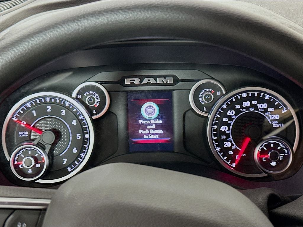 2026 RAM Ram 2500 RAM 2500 BLACK EXPRESS CREW CAB 4X4 6'4' BOX