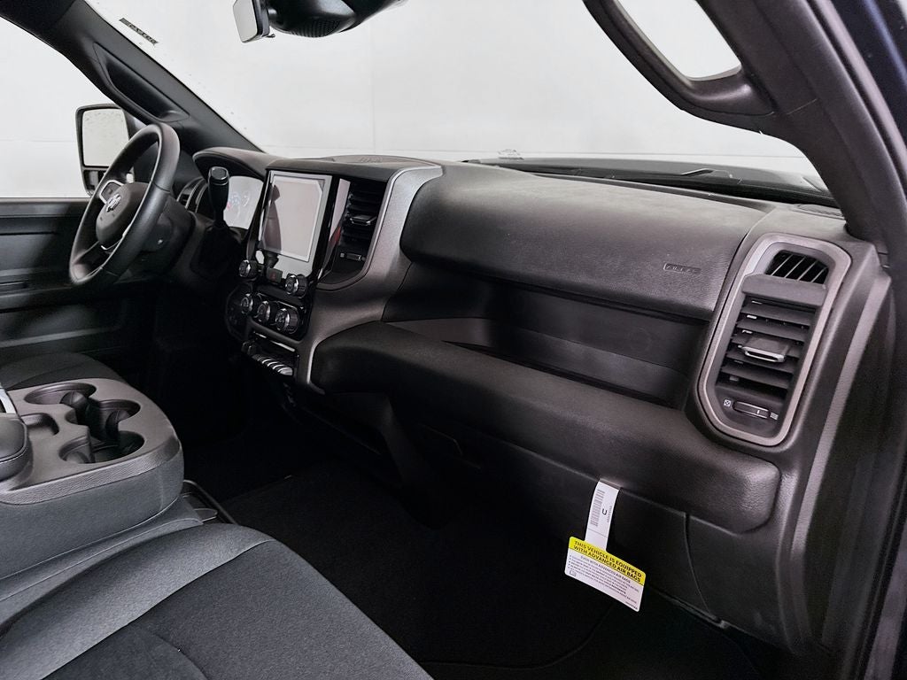 2026 RAM Ram 2500 RAM 2500 BLACK EXPRESS CREW CAB 4X4 6'4' BOX