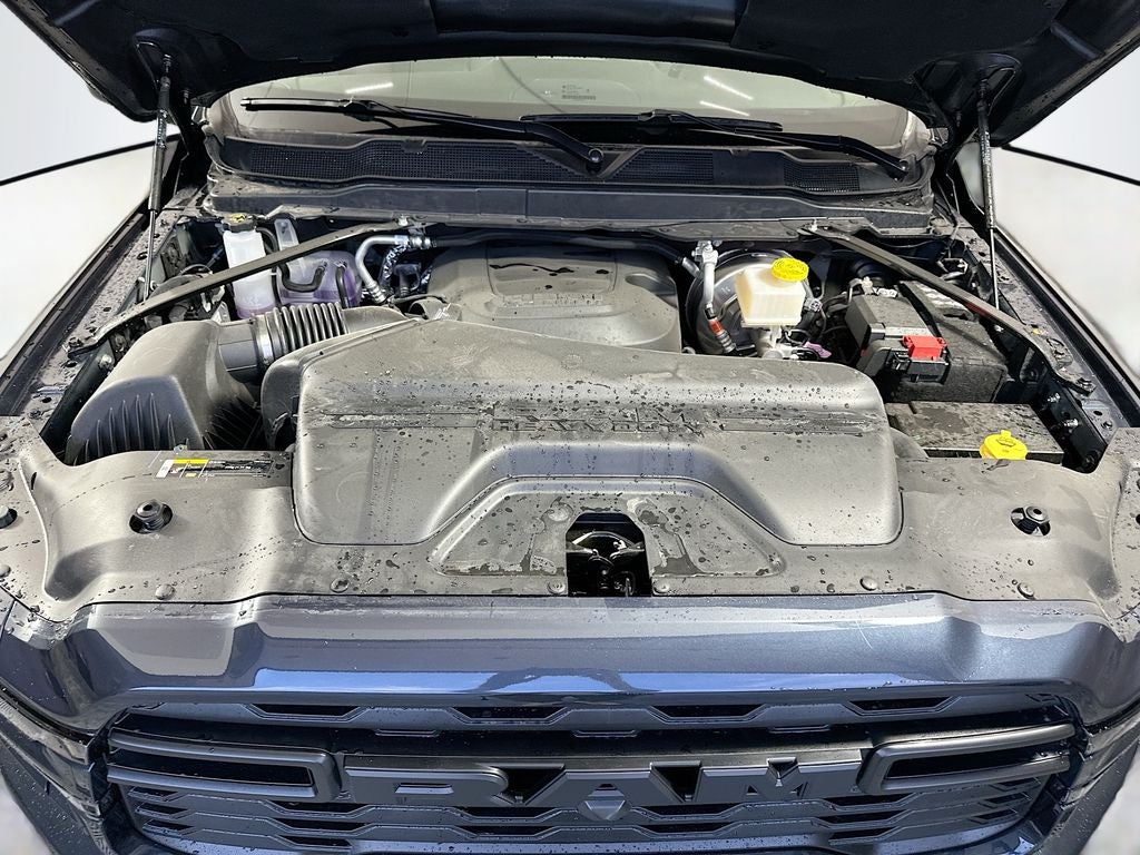 2026 RAM Ram 2500 RAM 2500 BLACK EXPRESS CREW CAB 4X4 6'4' BOX