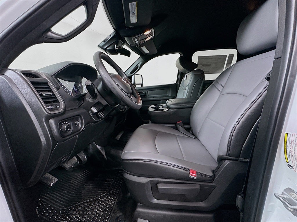 2026 RAM Ram 2500 RAM 2500 TRADESMAN CREW CAB 4X4 8' BOX