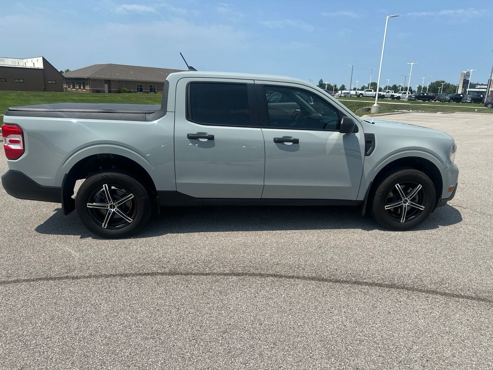 2024 Ford Maverick XL