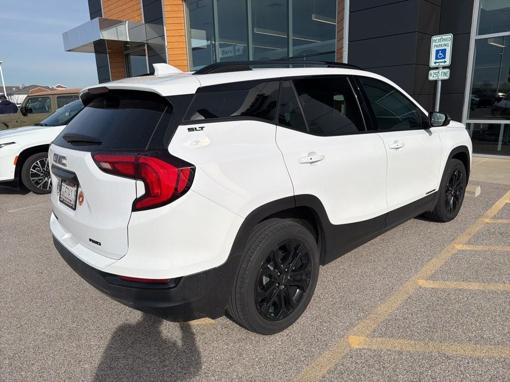 2021 GMC Terrain SLT