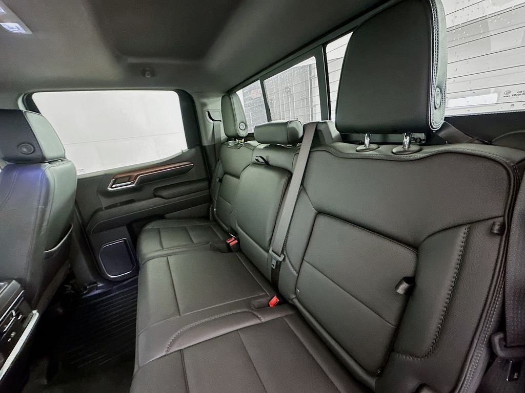 2023 GMC Sierra 1500 4WD Crew Cab Short Box Denali