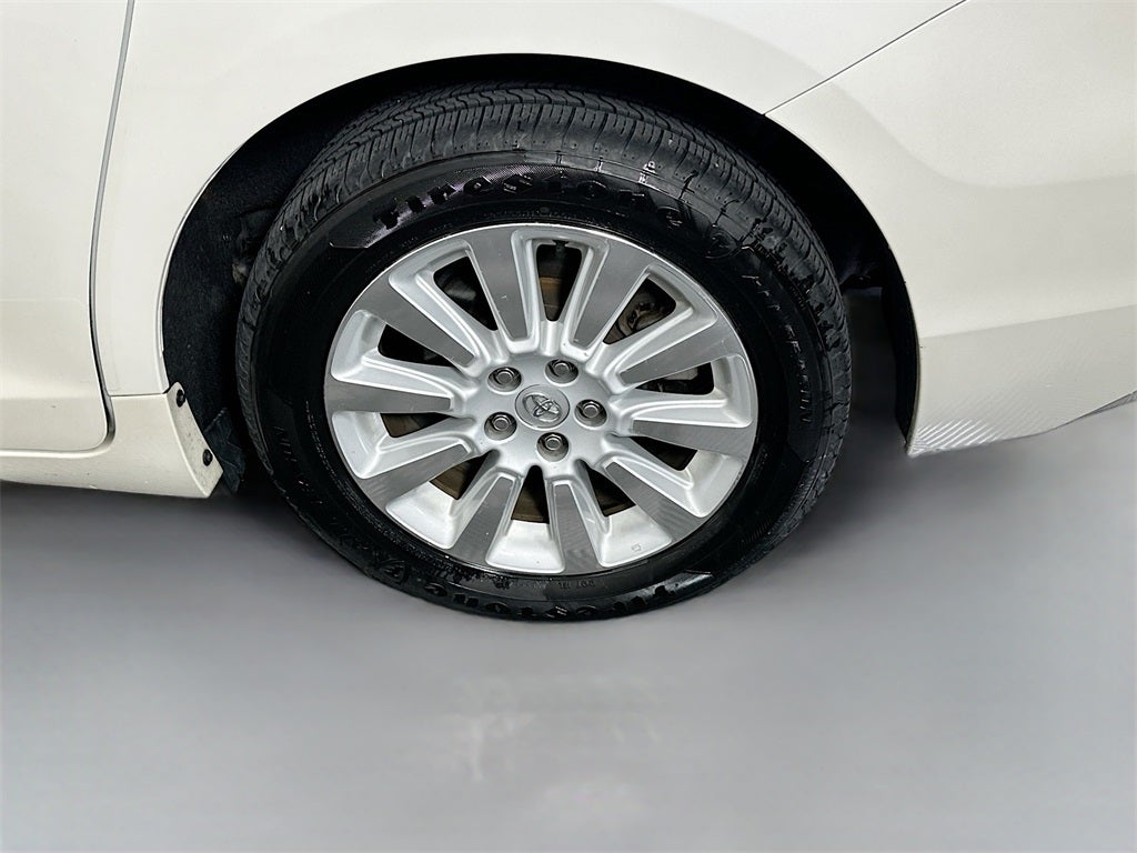 2015 Toyota Sienna XLE Premium 7 Passenger