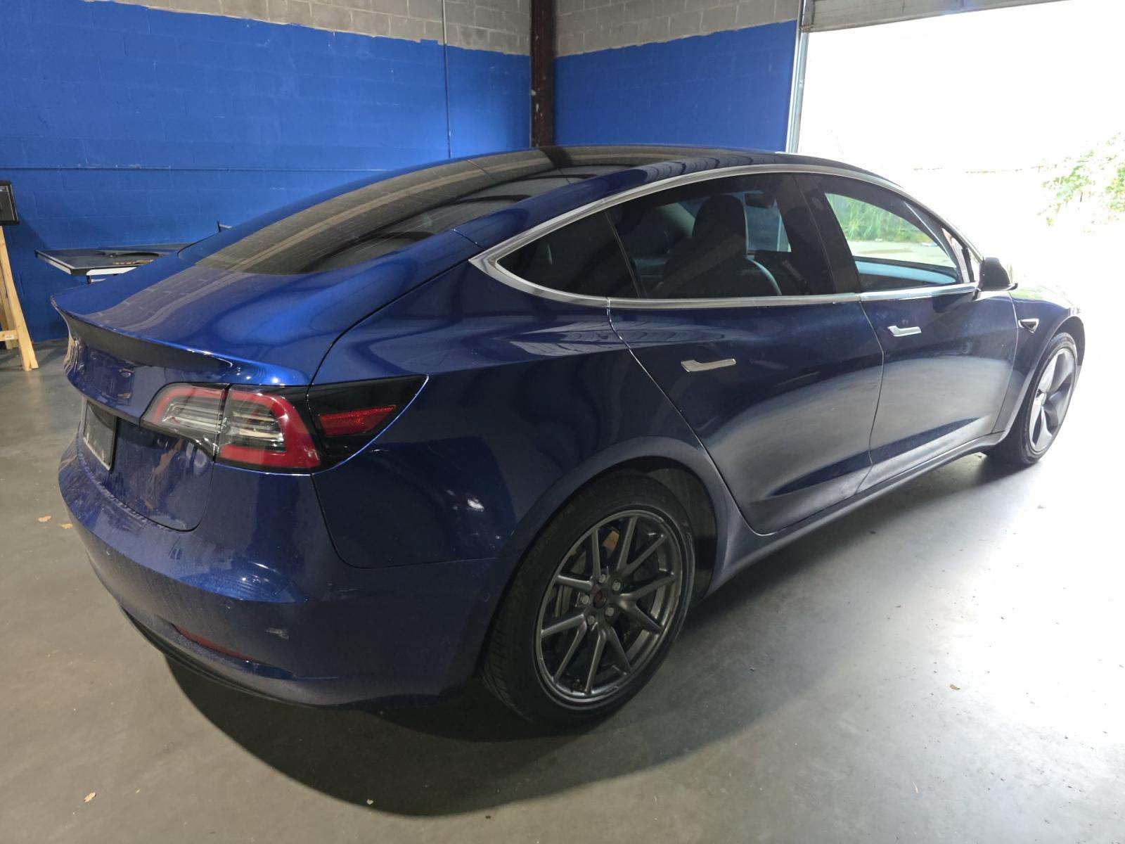 2019 Tesla Model 3 Base